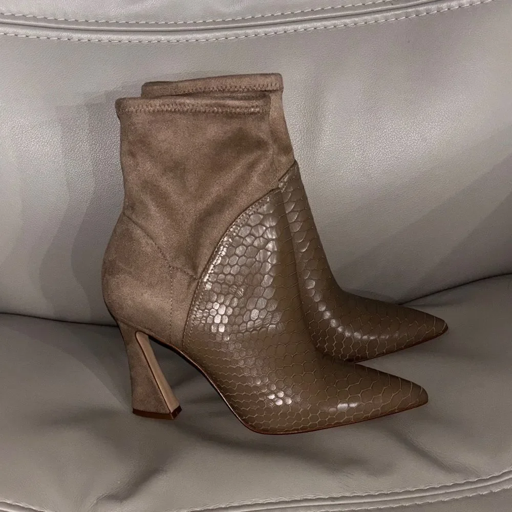 LOUISE ET CIE Jadran Pointed Toe Bootie - Lavender Latte